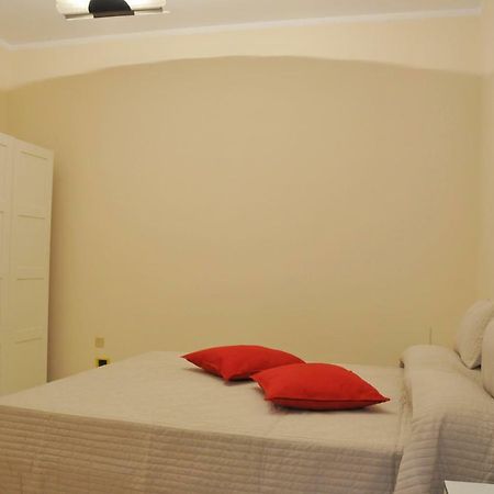 Paestum Rosae Bed & Breakfast Ngoại thất bức ảnh