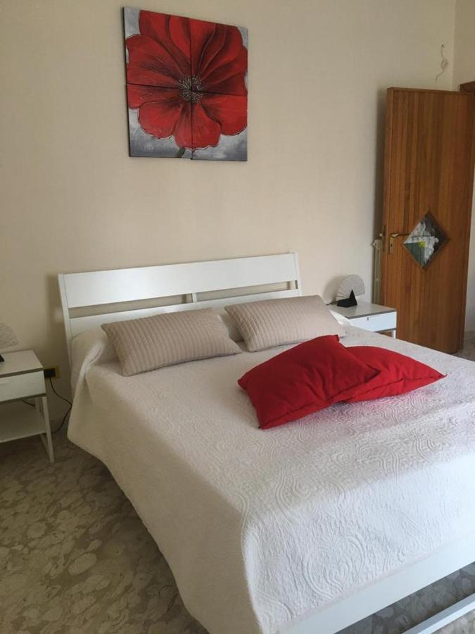 Paestum Rosae Bed & Breakfast Ngoại thất bức ảnh